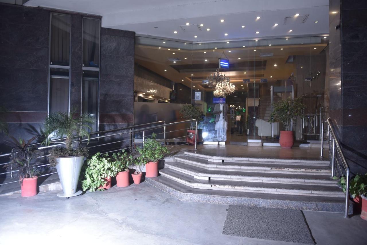 Shalimar Tower Hotel Lahore Exterior photo